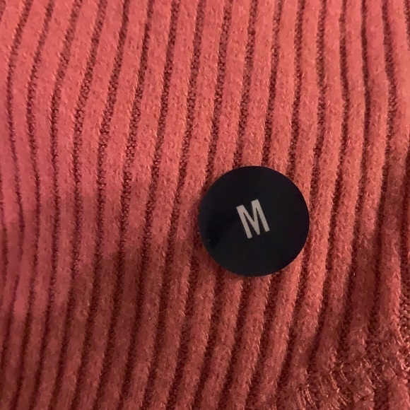 Abercrombie & Fitch NWOT Ribbed Tie Waist V-neck Top Color Light Mauve - Picture 6 of 7